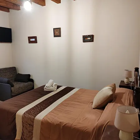 De Ongayo 3* سوانثيس