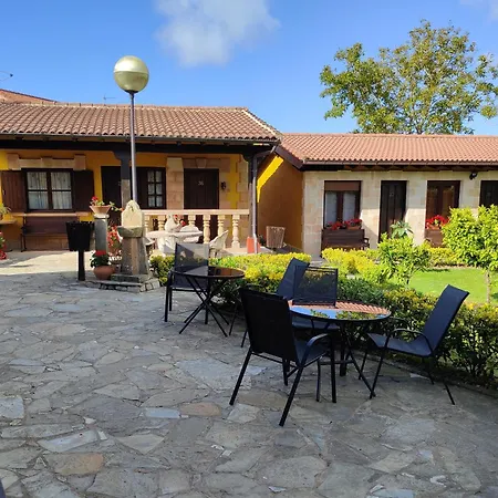 Posada De Ongayo Guest house Suances