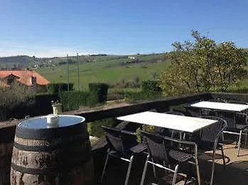 De Ongayo Πανσιόν 3*